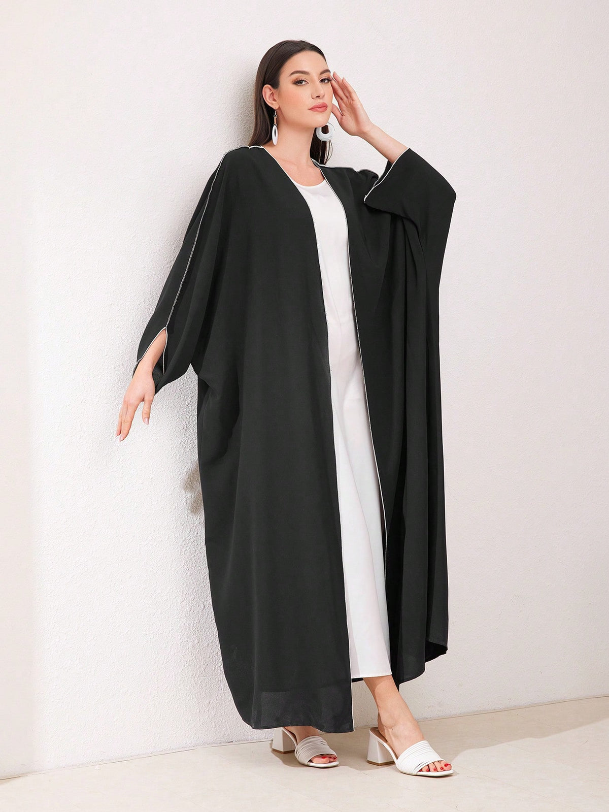 Al Najma Women'S Color Block Contrast Stitch Arabian Modest Arabian Abaya
